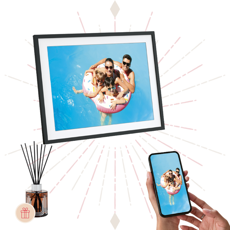 17’ x Maison Berger Wi-Fi Connected Photo Frame Set